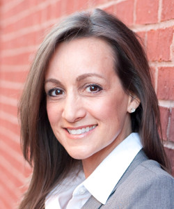 Amie Dean headshot