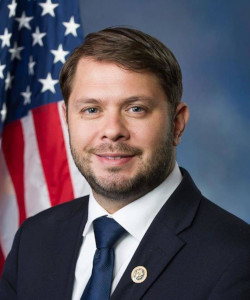 Ruben Gallego headshot