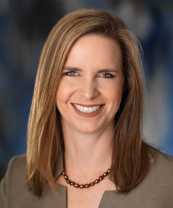Melissa Gratias headshot