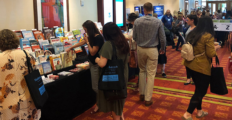 People shopping at Virginia Beach Showcase