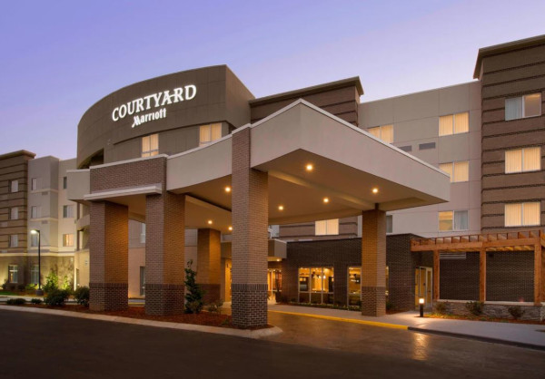 Tennessee School Counselor and Administrator Leadership Institute Conference September 25-27, 2022 Courtyard Marriott Hotel exterior