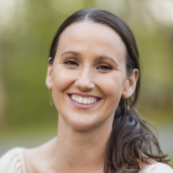 Emily Pasco headshot
