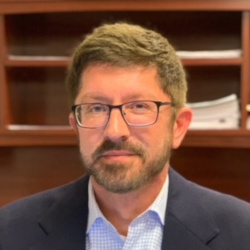 Kevin Yaudes headshot