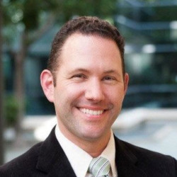 Loren Dittmar headshot