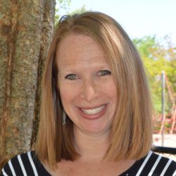 Lisa King headshot